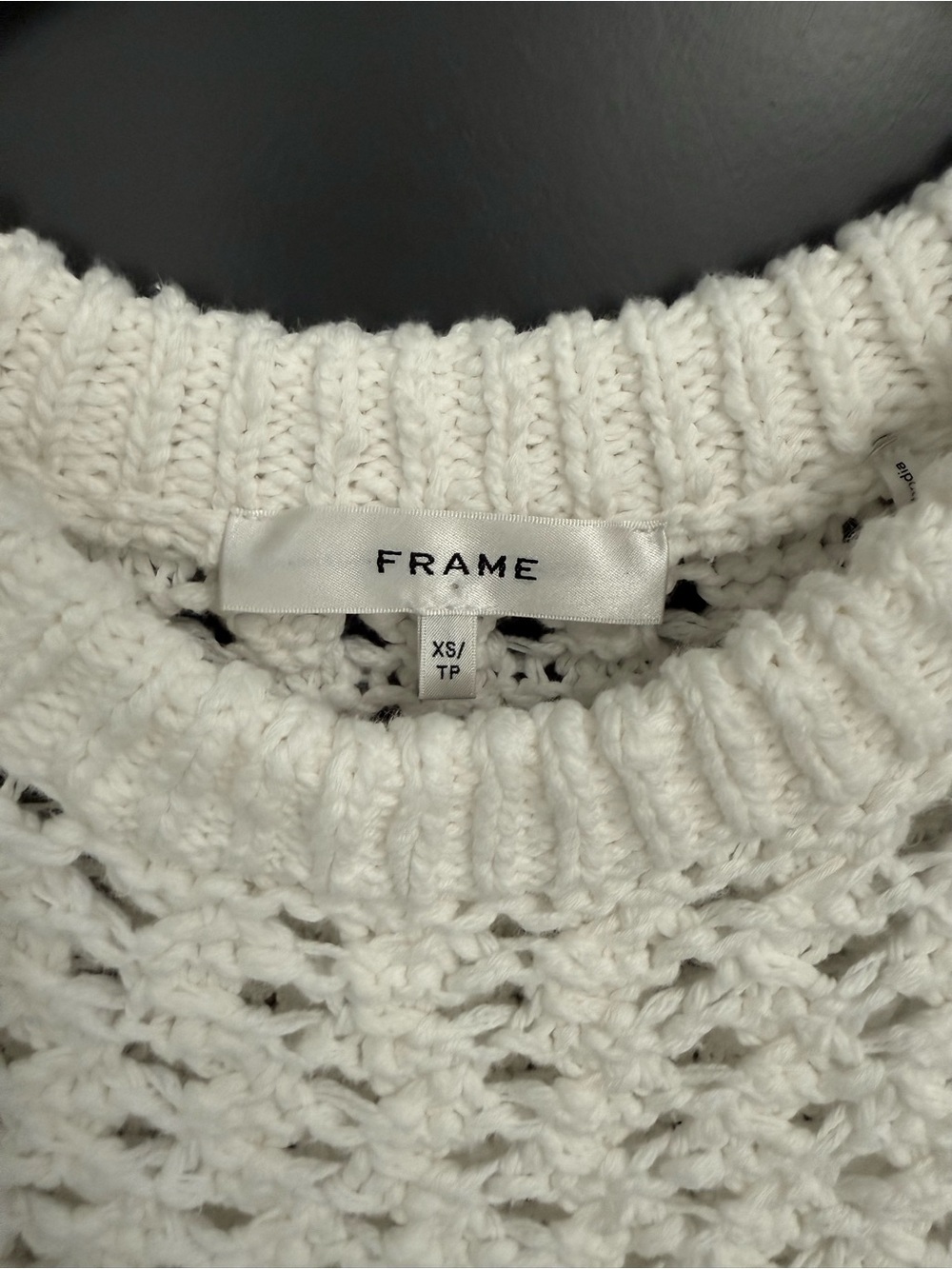 FRAME Tape Yarn Sleeveless Sweater Vest Tank Off White/Cream - Picture 5 of 8